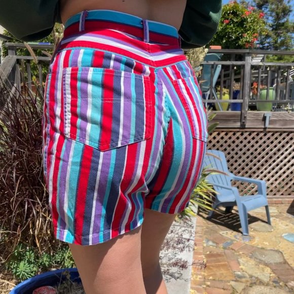 Vintage 9001 high waisted rainbow jean shorts - Picture 2 of 5